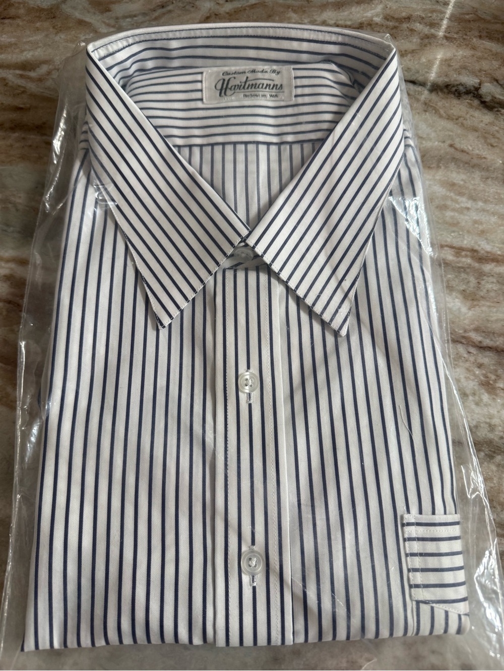 New in package Hartmann men’s Big & Tall tailored dress shirt